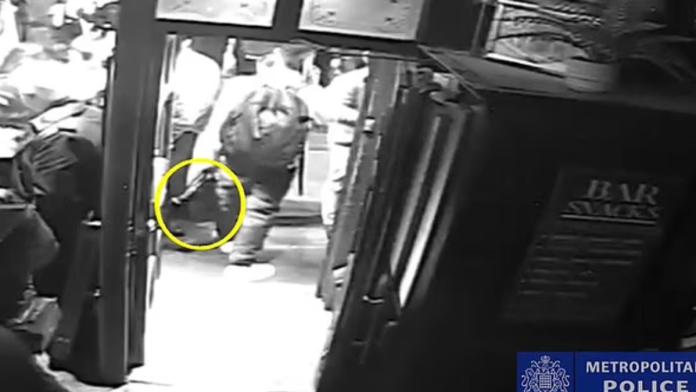 (video)-lopov-ukrao-torbu-u-kojoj-su-bili-predmeti-vredni-2-miliona-evra,-a-onda-je-dao-za-dozu-kokaina:-“nije-imao-pojma-sta-nosi”