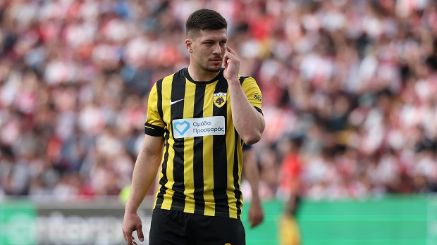 Рајо-Ваљекано-декласирао-“српски”-АЕК-у-првом-мечу-четвртфинала-Лиге-конференције