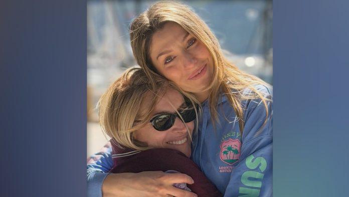 “moja-mlada,-hrabrija-sestrica”-andelka-prpic-nerazdvojna-sa-cerkom-gagija-jovanovica:-podelila-zajednicku-fotografiju,-andela-je-cvrsto-grli