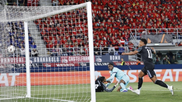 Астон-вила-једном-ногом-у-полуфиналу-Лиге-Европе