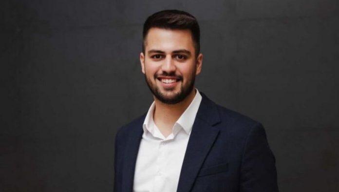 doneo-odluku-i-potpuno-promenio-zivot:-pevac-se-preselio-se-u-beograd,-upisao-fakultet-i-otkrio-kojim-muzickim-putem-nastavlja-dalje-(foto)