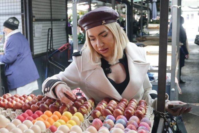 “za-vaskrs-cu-pozeleti-sina!”-jovana-jeremic-o-prinovi-s-tigrom-–-ovo-su-svi-detalji-papreno-skupe-svadbe:-krem-de-la-krem-zvanice,-zlatna-vencanica…-(video)