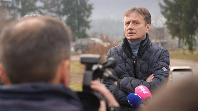 “ljude-ne-mozete-prevariti”-glisic-o-ubedljivoj-pobedi-sns-na-ponovljenim-izborima-u-bajinoj-basti:-narod-ne-naseda-na-pretnje-i-pritiske