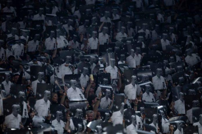 poraz-u-senci-oprostaja-od-duska-vujosevica:-zalgiris-trojkama-slavio-u-areni