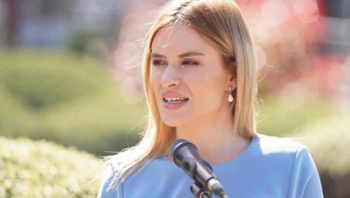 blagoje-jovovic-ce-biti-sahranjen-u-srbiji:-ministarka-stamenkovski-otkrila-–-pokrenuta-inicijativa-da-se-posmrtni-ostaci-prebace-u-otadzbinu