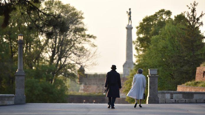 zasto-neki-ljudi-dozive-stotu:-bioloski-dokazi-da-starenje-moze-da-se-uspori
