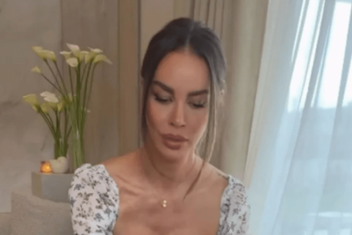 poznata-srpkinja-ofarbala-jaja,-a-svi-joj-blenu-u…-mreze-se-usijale,-muskarci-ne-znaju-gde-pre-da-gledaju-(galerija)