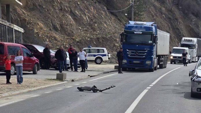 devojcica-(16)-poginula,-druga-u-bolnici-dzana-(15)-zadobila-visestruke-prelome-kada-je-“golf”-udario-u-trotinet:-detalji-tragedije-u-novom-pazaru