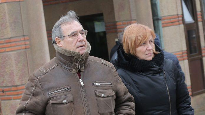 oglasio-se-pevac-ceda-markovic-nakon-sto-mu-je-na-uskrs-umrla-zena:-“otisao-je-moj-andeo,-ugasila-se-zenica-oka-plavog”,-ovo-je-datum-sahrane