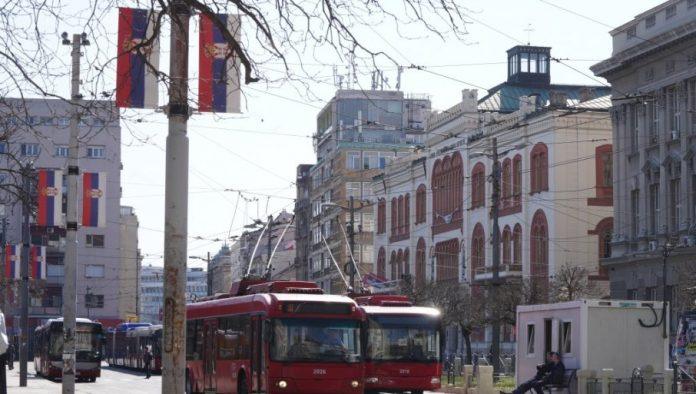 topao-uskrsnji-dan,-pa-vremenski-rolerkoster:-objavljena-detaljna-prognoza-do-kraja-aprila,-popaljeni-alarmi-–-pljuskovi-sa-grmljavinom,-pa-susa