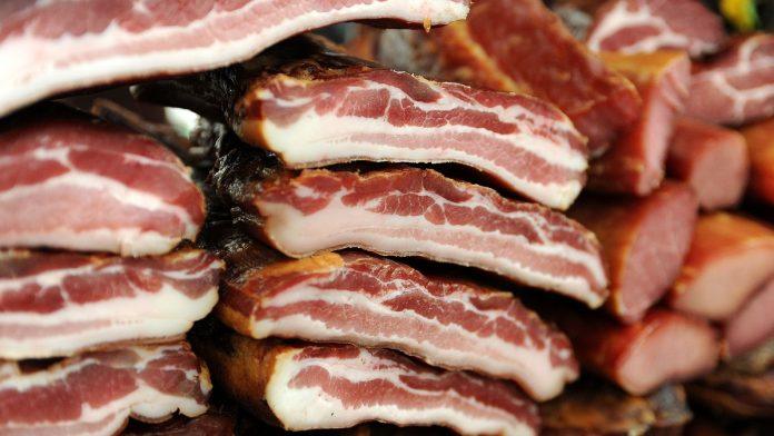 eu-zabranjuje-da-se-ovo-naziva-slanina,-udar-i-na-ambalazu:-sta-nova-evropska-pravila-o-hrani-znace-za-srbiju