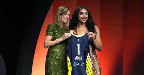 ponovo-dele-svlacionicu,-a-u-ljubavnoj-su-vezi:-ove-kosarkasice-bi-mogle-da-obore-sve-rekorde! ponovo-dele-svlacionicu,-a-u-ljubavnoj-su-vezi:-ove-kosarkasice-bi-mogle-da-obore-sve-rekorde!