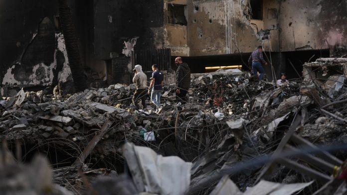 preti-nam-globalna-katastrofa!-ameri-postavili-blokadu,-a-onda-je-usledio-hladan-tus:-brodovi-prolaze,-kina-preti,-a-iran-trazi-cak-270-milijardi-odstete!-(foto,-video)