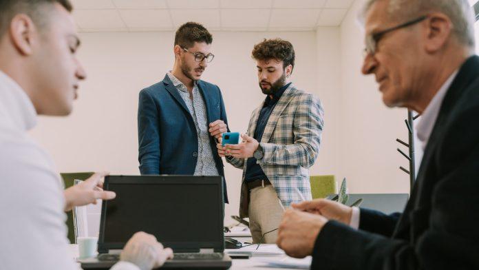 traze-smisao,-sigurnost-i-fleksibilnost:-ove-3-profesije-generacija-z-bira-za-buducnost,-plata-i-do-70.000-evra