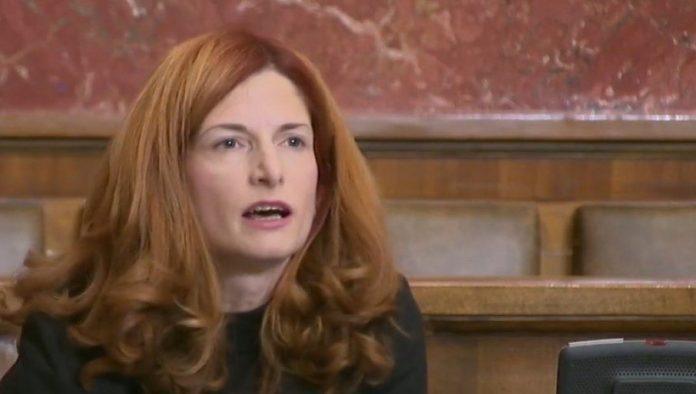 “nije-nama-u-interesu-da-vi-usvajate-evropske-zakone”:-opozicija-napokon-pokazala-svoje-pravo-lice