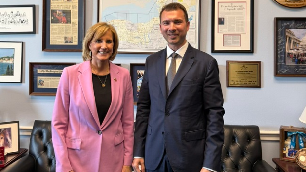 Пупин-иницијатива:-На-Капитол-Хилу-одржан-први-конгресни-брифинг-о-односима-Србије-и-САД Пупин-иницијатива:-На-Капитол-Хилу-одржан-први-конгресни-брифинг-о-односима-Србије-и-САД