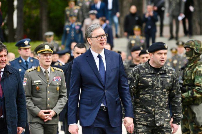 mir-i-stabilnost-mozemo-da-sacuvamo-samo-ukoliko-smo-dovoljno-snazni-vucic-najavljuje-dodatno-osnazivanje-vs:-u-narednim-danima-cemo-potpisati-velike-ugovore