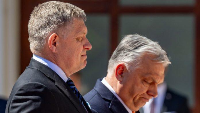 fico-je-pretio-da-ce-preuzeti-orbanovu-palicu,-a-sada-je-ostao-sam:-ruski-pritisak-na-slovacku-mogao-bi-da-se-pojaca,-a-ovo-mu-je-najveca-slabost