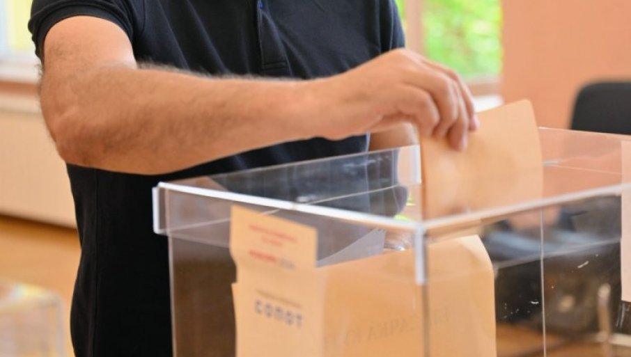 vucic-otkrio-kada-ce-biti-izbori:-u-opticaju-ova-dva-perioda vucic-otkrio-kada-ce-biti-izbori:-u-opticaju-ova-dva-perioda