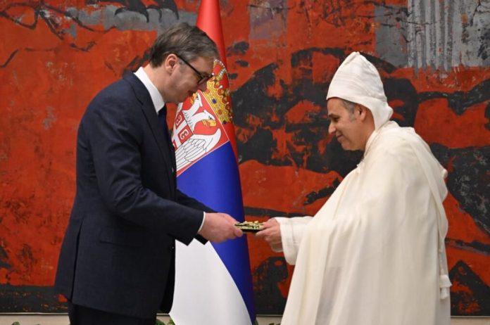 nastavljamo-plodonosnu-saradnju!-vucic-primio-akreditivna-pisma-ambasadora-maroka-(foto)
