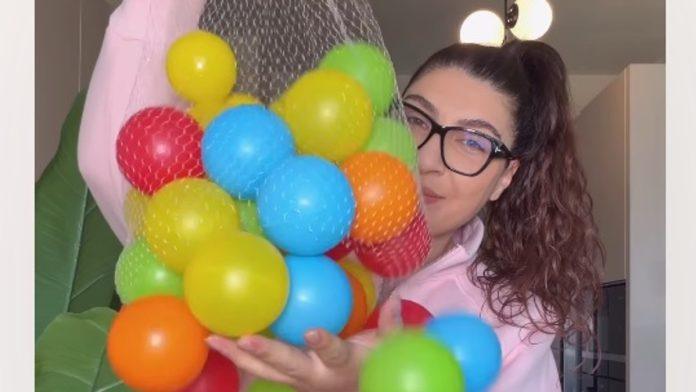 od-plasticnih-decijih-loptica-napravila-sto-poput-skupih-dizajnerskih:-potrosila-nekoliko-evra,-sada-je-svi-kopiraju-(video)