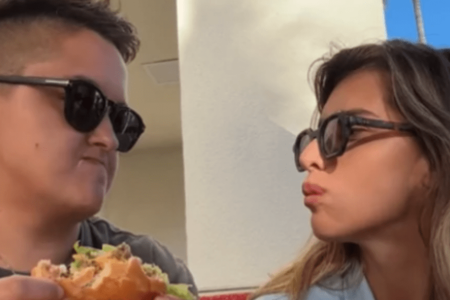 ludilo-na-baliju!-brat-marije-serifovic-u-raju-s-jovanom-pajic:-pevacica-u-kupacem-i-potpuno-bez-sminke,-a-evo-ko-im-pravi-drustvo!-(foto) ludilo-na-baliju!-brat-marije-serifovic-u-raju-s-jovanom-pajic:-pevacica-u-kupacem-i-potpuno-bez-sminke,-a-evo-ko-im-pravi-drustvo!-(foto)