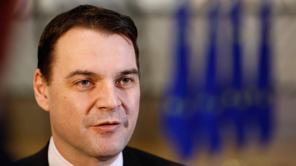 “priznali-nezavisnost-kosova-pod-pritiskom”-ceski-ministar-spoljnih-poslova:-vlada-je-mogla-da-bude-malo-opreznija,-pomenuo-i-medlin-olbrajt “priznali-nezavisnost-kosova-pod-pritiskom”-ceski-ministar-spoljnih-poslova:-vlada-je-mogla-da-bude-malo-opreznija,-pomenuo-i-medlin-olbrajt