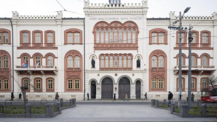 uskoro-konkurs-za-upus-na-fakultete:-za-brucose-14.653-mesta-na-375-programa