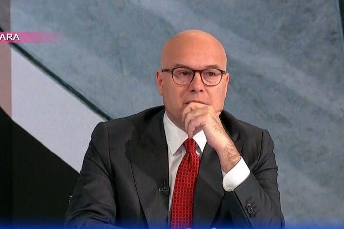 “nasa-ruka-je-ispruzena!”-vucevic-poslao-jasnu-poruku:-verujem-da-ce-peter-madar-biti-svestan-znacaja-odnosa-srbije-i-madarske!