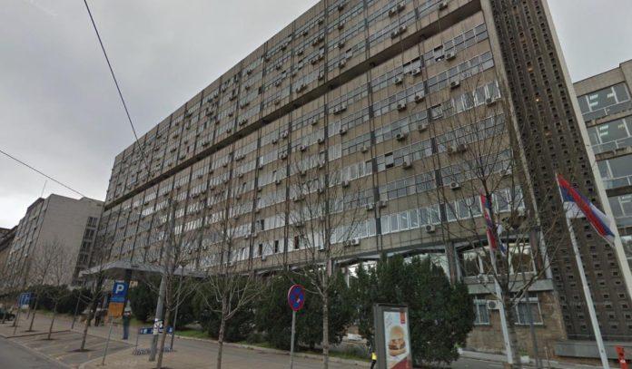 ministarstvo-prosvete-uputilo-prosvetnu-inspekciju-na-medicinski-fakultet:-tokom-narednih-dana-sacinie-zapisnik-koji-ce-biti-dostupan-svim-stranama