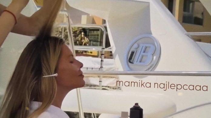 (foto)-ekskluzivno!-evo-kako-se-melina-dzinovic-na-brodu-sredivala-za-svadbu-sa-bogatasem-(70):-cerka-dina-je-slikala-dok-se-spremala