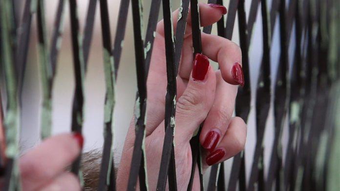 “iz-osvete-je-nastala-prava-ljubav”-bosanka-u-austriji-primala-socijalnu-pomoc,-a-zaradivala-od-prostitucije,-ubrzo-je-isplivala-jos-mracnija-tajna