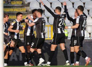 CRNO-BELI TRAŽE OSVETU: Partizan u Humskoj napada drugo mesto protiv Železničara! crno-beli-traze-osvetu:-partizan-u-humskoj-napada-drugo-mesto-protiv-zeleznicara!