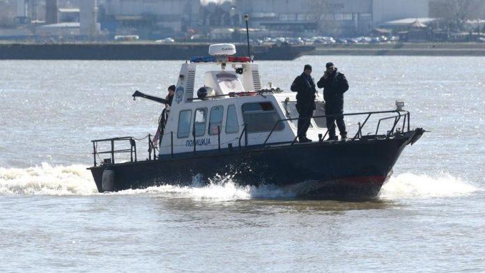 prevrnuo-se-camac-drama-na-dunavu-kod-petrovaradina:-osoba-sama-isplivala-na-obalu