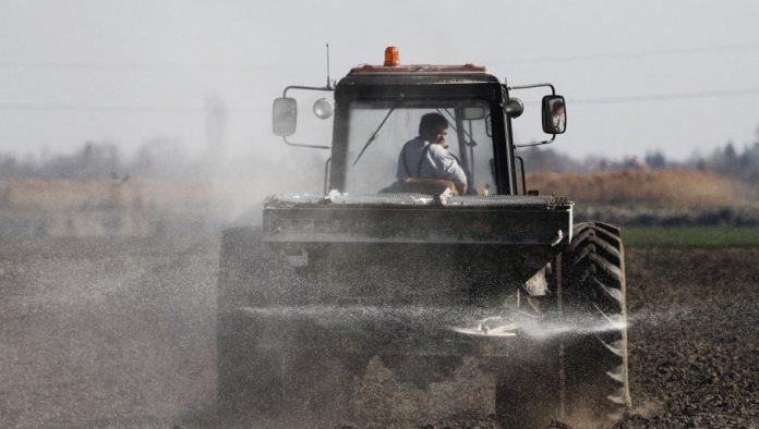podigli-cene-dubriva,-prave-i-vestacke-nestasice:-pojedini-trgovci-uvideli-da-mogu-dodatno-da-zarade-na-krizi-na-bliskom-istoku