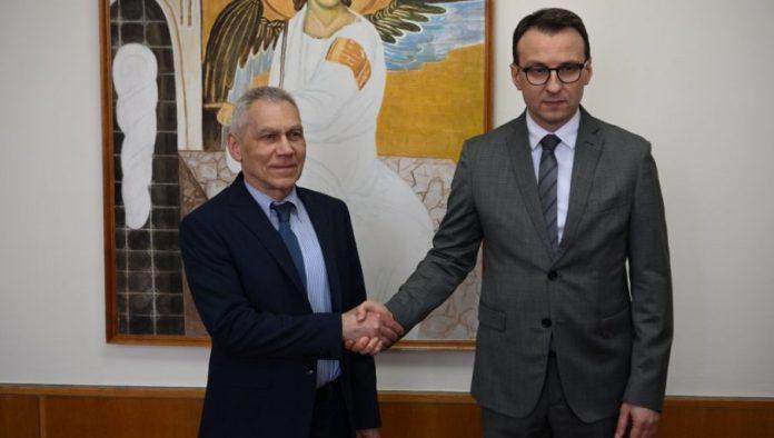 petkovic-sa-harcenkom:-o-situaciji-na-kim-i-teskom-polozaju-srpskog-naroda-u-pokrajini