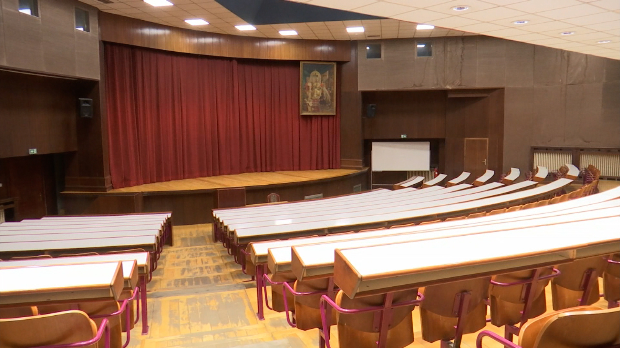 СПЦ-планира-нови-Универзитет-Свети-Сава-–-реаговања,-полемике-и-политички-оквир