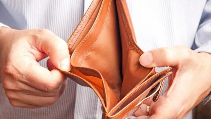 ko-mora-na-lekarski-pregled-kad-mu-istekne-vozacka-dozvola?-kazne-idu-i-do-20.000-dinara