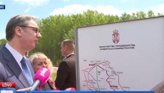 vucic-u-tomasevcu,-na-otvaranju-novog-zeleznickog-mosta-na-tamisu:-“bitno-je-da-se-radi,-ali-je-podjednako-vazno-to-sto-smo-ga-uradili-sami”