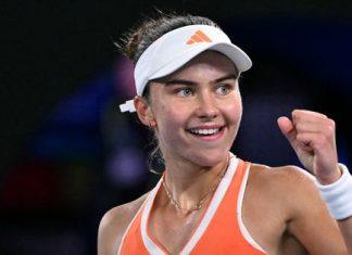 Otac Srbin, majka Hrvatica, a novo tenisko čudo poručuje: Prvi jezik nam je bio srpski! otac-srbin,-majka-hrvatica,-a-novo-tenisko-cudo-porucuje:-prvi-jezik-nam-je-bio-srpski!