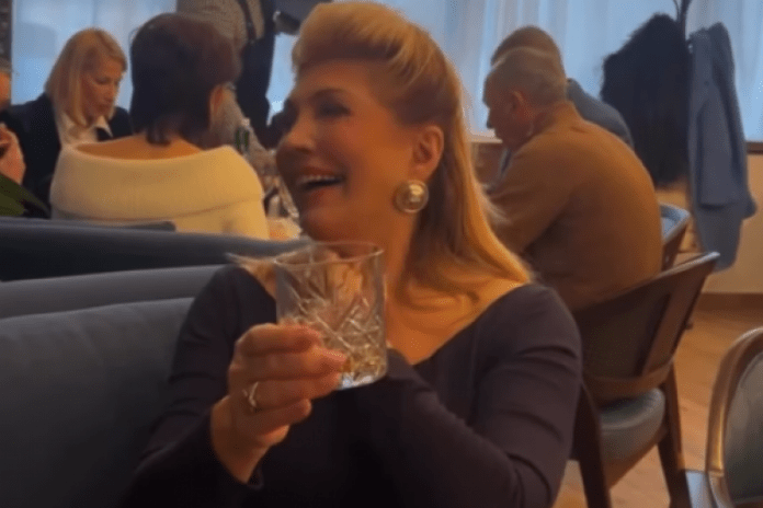 zavirite-na-veliki-jubilej-suzane-mancic!-voditeljka-blista-u-pripijenoj-haljini,-oglasila-se-emotivnm-recima!