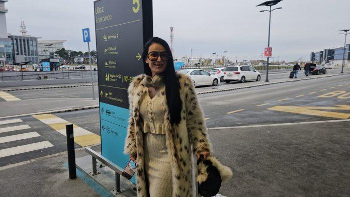 “bio-je-stariji-od-mog-oca,-prijao-mi-je”-indi-sokirala-priznanjem-o-bivsem-partneru:-“imala-sam-19-godina”