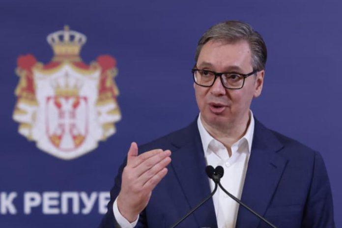 “ne-verujem-u-stranu-cizmu,-verujem-u-srbiju”:-vucic-se-oglasio-i-poslao-snaznu-poruku