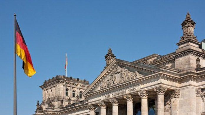 stvara-se-najveci-telekom-na-svetu!-nemacki-gigant-i-americki-“t-mobajl”-spremaju-spajanje-vredno-390-milijardi-evra