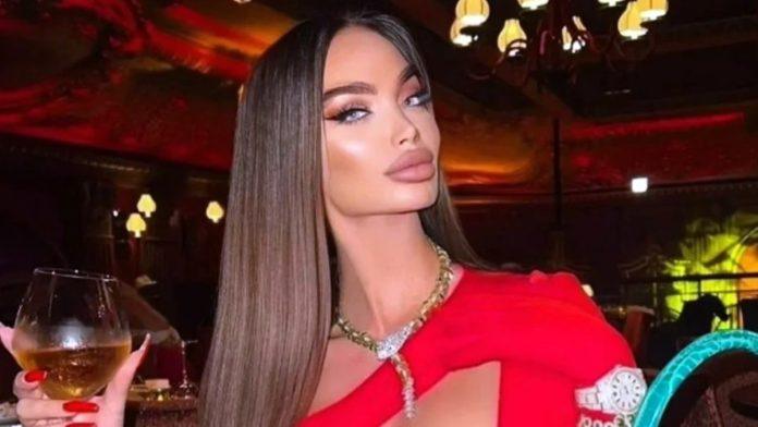 plave-lokne,-markirana-odeca,-a-sav-se-umazao-od-cokolade-soraja-objavila-neodoljivu-sliku-sina-kana:-“moj-prvi-sladoled”