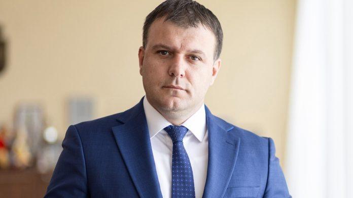 “moj-dobri-komsija”-ministar-memic-se-oprostio-od-novopazarca-ubijenog-u-podgorici