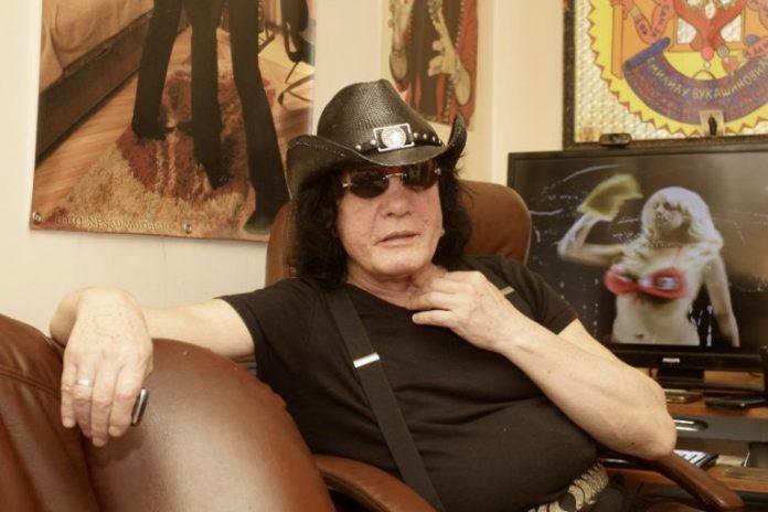 reci-milica-vukasinovica-teraju-suze-na-oci!-muzicar-otvorio-dusu-nakon-amputiranja-noge:-“lekovi-su-skupi”