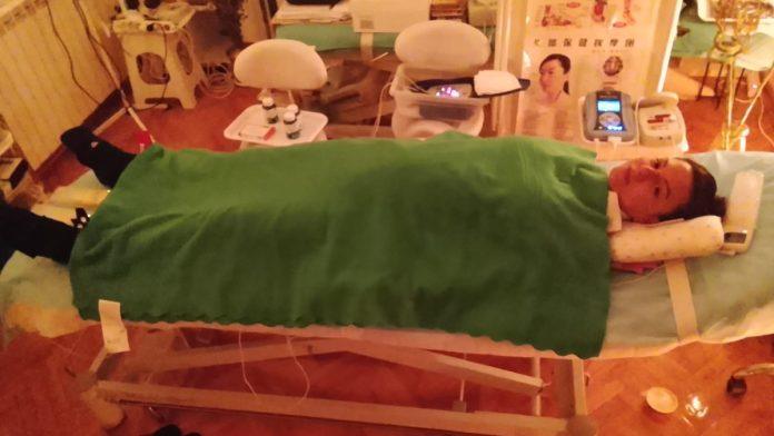 “rekao-je-da-ce-me-izleciti-od-raka-i-da-se-nikako-ne-operisem,-sada-se-borim-za-zivot”:-danijela-je-slepo-verovala-nadrilekaru-sa-zvezdare,-bolest-je-sada-uznapredovala,-a-ostala-je-i-bez-1.650-evra