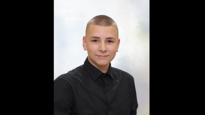 pomozimo-stefanu-(16)-nakon-izlecenja,-vratila-mu-se-opasna-bolest-porodica-moli-za-pomoc:-jedina-nada-je-klinika-na-kubi