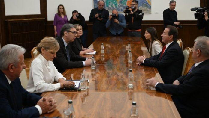 pocele-konsultacije:-vucica-sa-predstavnicima-pokreta-snaga-srbije-–-bk